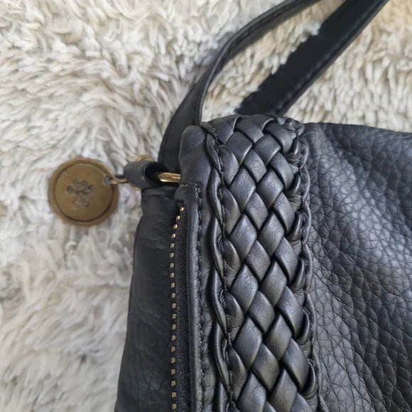 Wallflower Black Crossbody Bag - Picture 4 of 6